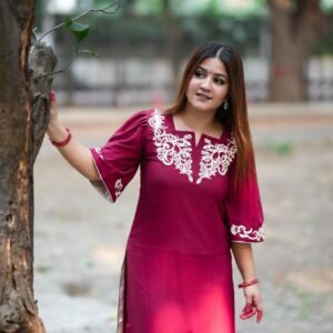 এমব্রয়ডারি এবং ষ্টোন ওয়ার্ক ওয়ান-পিস মেরুন কালার