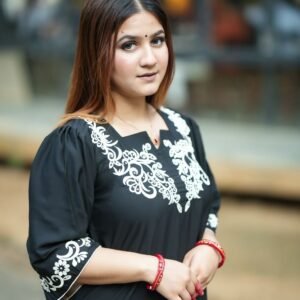 এমব্রয়ডারি এবং ষ্টোন ওয়ার্ক ওয়ান-পিস কালো কালার